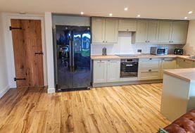 Self catering apartment for short or long term stays
